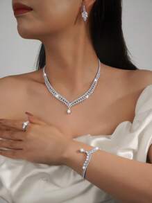 5pcs Fashionable Fully Rhinestoned Jewelry Set Including Necklace, Earrings, Ring, Bracelet, Suitable For Women's Wedding, Party, Birthday, Holiday Wearing