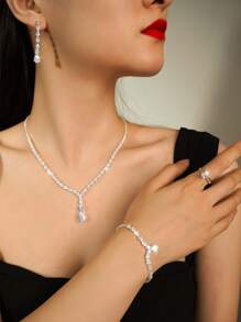 5 sztuk/zestaw Modny i wszechstronny zestaw biżuterii z cyrkonii sześciennej w kształcie kropli wody, w tym naszyjnik, kolczyki, pierścionek i bransoletka, odpowiedni na ślub kobiet, festiwal, imprezy okolicznościowe