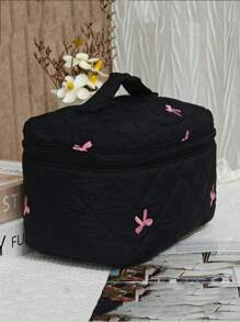 1pc New Embroidered Bow Makeup Bag, High-Aesthetic, Minimalist, Versatile, Quilted Checkered Embroidered Bow Pattern Women Cosmetic Organizer Pouch, Daily Essentials Storage, Student Pencil Case, Suitable For Shopping, Travel, Portable,For Holiday Beach, Bathroom Collection, Bedroom Collection, Large Capacity