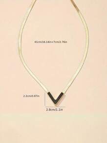 欧美嘻哈风金属街拍短款蛇骨链冷艳简约优雅V型项链 18K镀金个性V型吊坠项链 简约风格珠宝礼物 女士配饰 男女皆宜