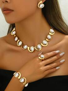 4Pcs Women Jewelry Set, Featuring Asymmetrical Spiral Shapes Embedded With Black Rhinestones, Classic Necklace, Bracelet, Earrings And Ring Combo. Versatile For Daily, Party And Occasion Wear. Suitable As Gift For Loved Ones And Friends.