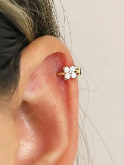 1 Stück winzige 925 Sterling Silber Vier-Blatt Klee Knorpel-Rings Ohrringe, goldene Blumen Himmel Tragus Ohrringe, für den täglichen Gebrauch von Frauen (Einzelverkauf, nicht 1 Paar)