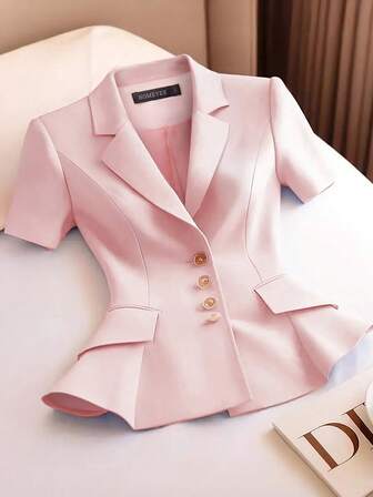 HOMEYEE Women's Short Sleeve Fitted Waist Blazer, Button & Pocket Decor, Professional Office Commuter Top, Spring/Summer