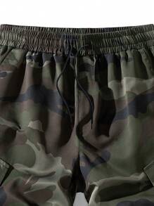 Men's Casual Camo Print Loose Lightweight Bermuda Shorts, Versatile Summer