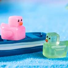 10/20 件迷你树脂鸭子，夜光小人物鸭子趣味微型树脂小雕像鸭子小卡通人物鸭子适用于家居汽车办公室装饰青少年派对礼物（颜色随机）