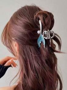 1pc Women's Minimalist & Elegant High-Grade Pearl Blue Fish Tail Hair Clip Accessory
