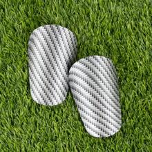 1 对超迷你足球护腿板 - 超小型足球护具 - 轻便舒适，男女通用