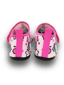 Girls' Waterproof Water Shoes With Thick Soft Soles, Lightweight & Breathable Outdoor Beach Water Trekking - Hot Pink - View 5