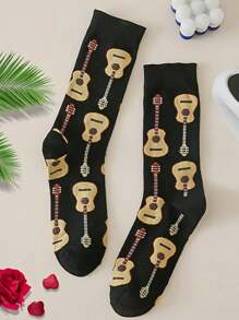 1 Pair Violin Themed Fashionable Mid-Calf Socks, Suitable For Everyday Wear At Home
