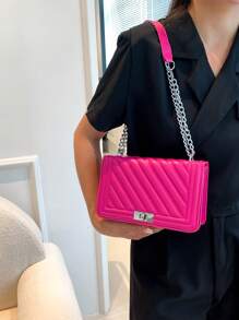 Fashionable Women's Minimalist Stylish Shoulder Bag, High-Quality Material Crossbody Flap Chain Bag