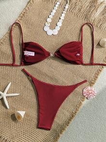 女士性感比基尼两件套，配有亮面配饰和特殊面料 - 酒紅色 - 查看 2