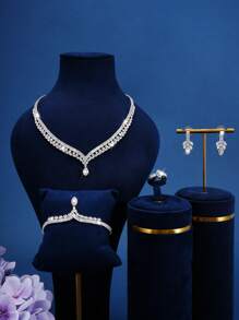5pcs Fashionable Fully Rhinestoned Jewelry Set Including Necklace, Earrings, Ring, Bracelet, Suitable For Women's Wedding, Party, Birthday, Holiday Wearing
