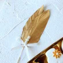 [Premium Handmade Imitation Feather ] 20pcs Luxe Crafts Golden Artificial Feathers For Crafts, DIY Projects, Wedding Decorations, And Accessory Embellishments - Premium Quality Handmade Imitation Feather Set