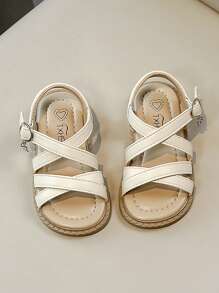 幼儿女童凉鞋软橡胶平底夏季婴儿花童鞋。