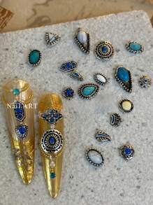 Geassorteerde 5 stuks/30 stuks/50 stuks nieuwe nagelkunst Boucheron-serie decoraties, vintage paleisstijl exotische platte versieringen, strass-steentjes