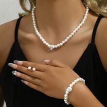 3pcs/Set Creative Pearl Necklace, Bracelet And Earrings Suit, Suitable For Girls Attending Parties, Gatherings, Can Be Used As Birthday Or Holiday Gift
