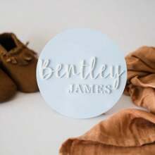 1 Stück Acryl Baby Name Schild, Baby Name Schild für Neugeborenen Fotos, Neugeborenen Foto Requisite, Krankenhaus Name Schild für Geburtsankündigung, grafischer Muster