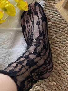 6双蕾丝花彩色网眼纱布，透气清新简约网眼，日式JK甜美卷边中筒袜。