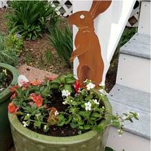 1 Stück rustikale Metall Hasen Statue, Vintage rustikale Art Deco Metall Hase Gartenstecker, Outdoor Terrasse Kunst Bauernhaus Dekoration, Gartenerde Stecker, toll für Ostern, Erntedank Dekorationen