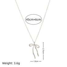 1 件时尚可爱风格金银蝴蝶结吊坠项链，镀 18K 金，适合日常和派对佩戴，女士珠宝礼物 - 蝴蝶結 - 查看 2