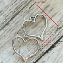 1 Pair Vintage Minimalist Hollow Heart Shape Pendant Earrings, Fashion Women Jewelry Gift For Party