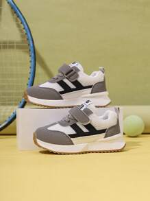 1 双男女款防滑休闲跑步运动鞋，PU 设计，适合婴儿、春季