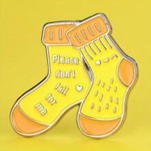 1pc Unique Zinc Alloy Creative Enamel Badge Brooch For Men And Women - Fashion Accessory Pin For Backpacks, Hats And Jackets - Perfect Birthday Gift For Friends And Family