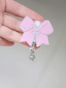1 cái/6 cái Cuộn huy hiệu nơ hồng lấp lánh, Giá đỡ huy hiệu có thể thu vào dễ thương có kẹp ID Tên thẻ cho bé gái Quà tặng Ngày của Mẹ RN LPN CNA Y tá Bác sĩ Trợ lý Nhân viên y tế - Hồng - Xem 4