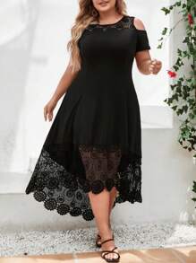 Big Ladies Spring And Summer Plus Size Dress With Ruffles, Color Clashing Lace Splicing And Cold Shoulder Design, Medium Stretch Comfortable Asymmetric Hemline - màu đen - Xem 2