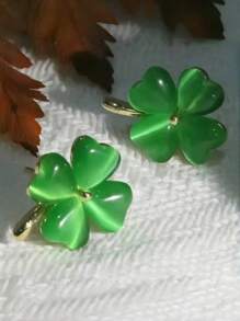 1 Pair Of Green Four-Leaf Clover Earrings, Elegant And Versatile Clover Earrings, Light Luxury And High-End Earrings, Suitable As A Small Gift For Girls For Daily Wear - Green - View 4