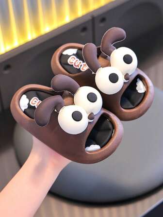 1 Pair Of Kids' Summer Indoor PVC Slippers With Cute Cartoon Elements For Boys And Girls