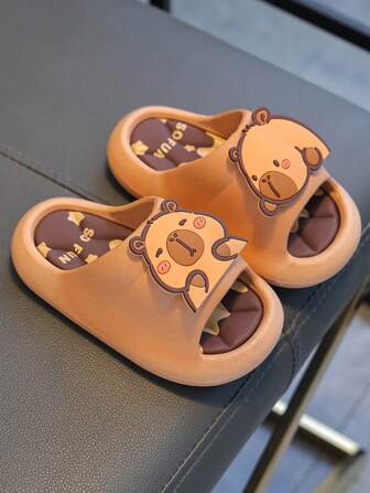 1 Pair Kids' Summer PVC Indoor Slippers With Cute Capybara Animal Pattern