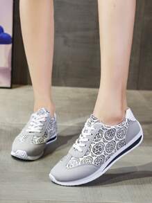 女士卡通图案装饰休闲运动鞋，轻便舒适运动户外鞋，低帮透气步行健身鞋 - 淺灰色 - 查看 4