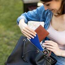 5pcs Microfiber Sunglasses Pouch, Dust-Proof Sunglasses Bag, Soft Sunglasses Sleeve, Eyeglasses Carrying Case With Drawstring, Cleaning Cloth And Small Tool, Suitable For Men, Women, Students, Elderly - Multicolor - View 4