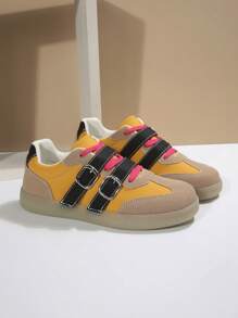 Women's Thick Sole Sport Shoes - Buckle & Lace Up Front Design, Lightweight, Flat Heel, Casual Outdoor Sports, Students, Autumn - Yellow - View 4