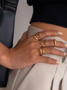 4pcs/Set Asymmetrical Wide Golden Polished Open Ring Set, Suitable For Women's Daily Wear - Yellow Gold - View 3