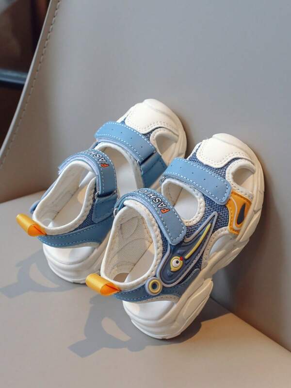 2025 Novos Sandálias de Biqueira Fechada para Bebês/Crianças de Verão, Sapatos Anti-Chute Pré-Andadores, Sola Macia
