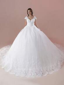 优雅短袖V领手工串珠贴花薄纱婚纱（不含衬裙），新娘礼服 - 米色 - 查看 2