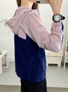 夏季健身女款弹力冰丝户外露营骑行徒步防晒连帽夹克