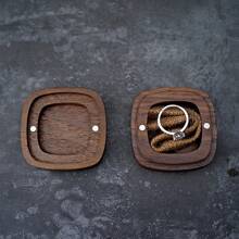 1 个优质木制储物盒，带磁性翻盖，适用于存放戒指、钻石、耳环、别针和其他物品，非常适合情人节、结婚纪念日等定制礼物。 - 彩色 - 查看 3