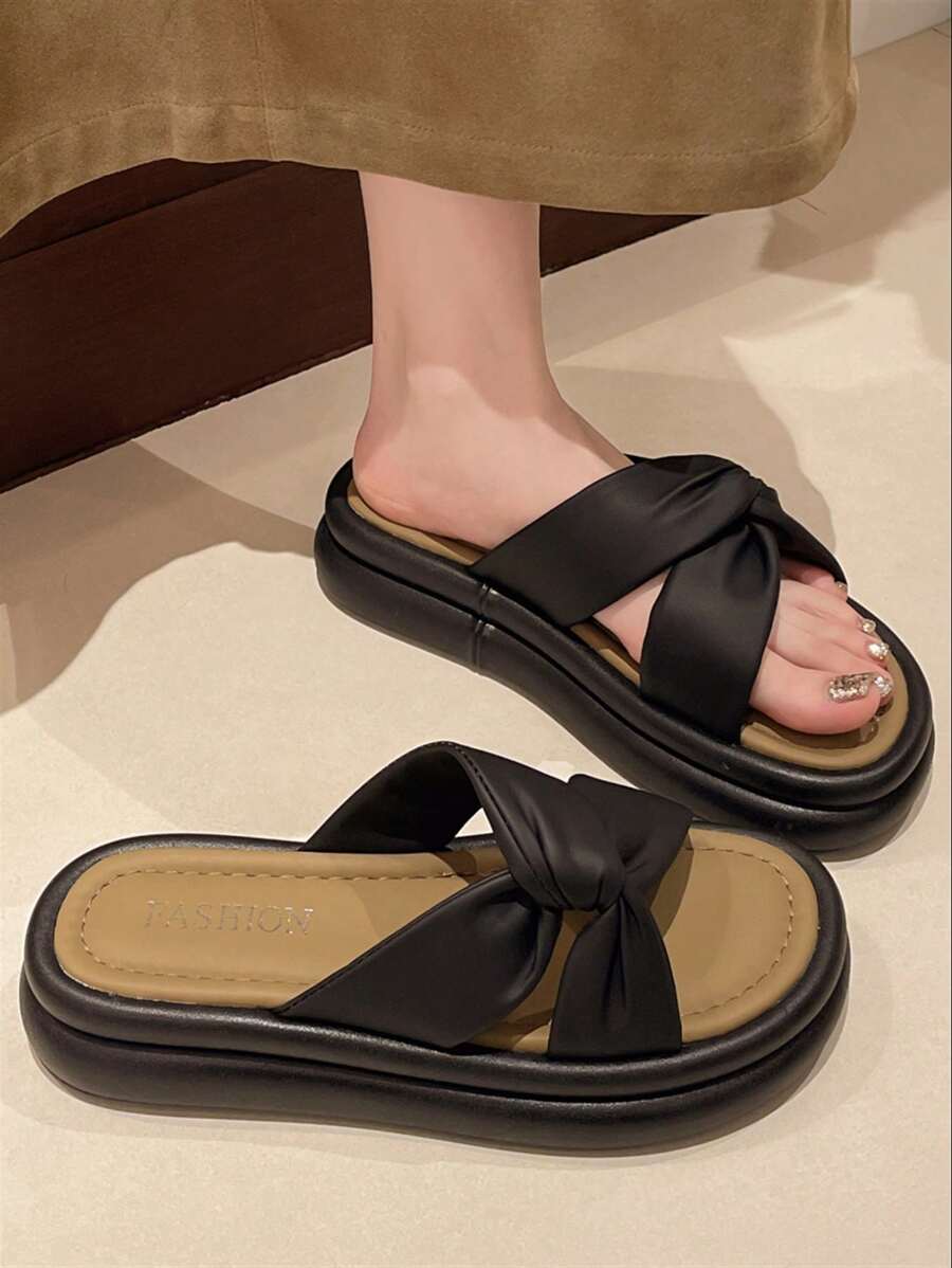 新款2025夏季女士休闲平底拖鞋厚底复古凉鞋防滑沙滩鞋时尚一脚蹬拖鞋百搭女凉鞋