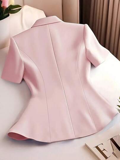 HOMEYEE Women's Short Sleeve Fitted Waist Blazer, Button & Pocket Decor, Professional Office Commuter Top, Spring/Summer Casual Pink