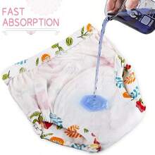 4 件幼儿如厕训练裤，可重复使用的防水训练内衣，送给幼儿和婴儿的最佳礼物，多种颜色可选（尺码偏大，适合长期穿着）