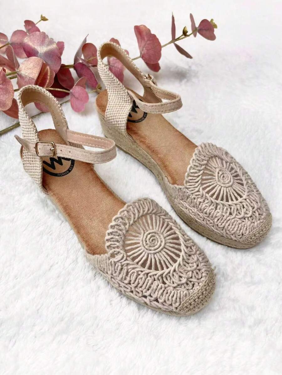 Calzado Estilo. Sandalias cerradas estilo alpargatas para mujer, esparto, tira tobillo, cierre de pulsera con hebilla, comodidad y estilo - Albaricoque - Ver 1