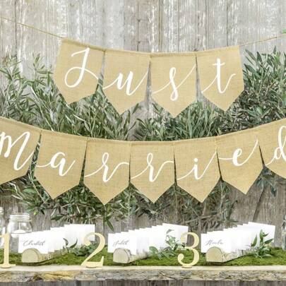 1 peça de triângulo de serapilheira para casamento, faixa de casamento, faixa de casamento, adereços para cabine de fotos, placa de casamento, placa de banner para jardim da frente de noiva, faixa de serapilheira para casamento, decoração de festa de casamento, adereços para fotografia de fundo