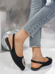 Chaussures plates à bout pointu étincelant en tissu pour femmes, portées confortablement au quotidien