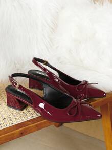 Talons hauts rouges vin femmes mode printemps et été 2025, sandales élégantes de dames avec nœud papillon, bout pointu enrobé à talon plateforme bloc à bride à la cheville
