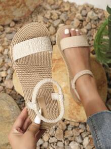 New Casual Versatile Flat Beach Sandals For Women, Summer