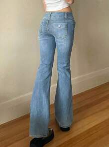 Women's Simple Casual Basic Skinny Flared Jeans With Pockets And Slits - Light Wash - View 3
