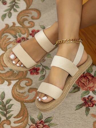 女士夏季新款沙滩凉鞋、休闲绳底拖鞋